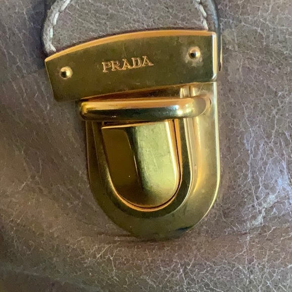 Host Pic✨🤎Prada Vitello Shine Leather Hobo Taupe - Picture 3 of 16